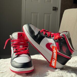 Jordan 1 Mid Gym Red Black White